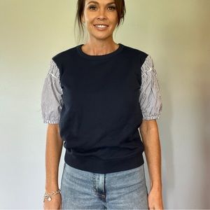 Navy blue sweatshirt with puff sleeve